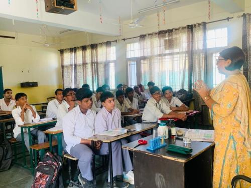 Science Practical on Metal Reactivity – Class 10 - State School of Sports Jalandhar