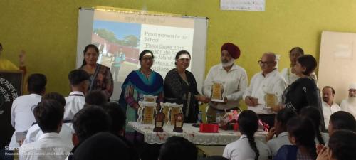 staff-honored-soe-kartarpur-state-school-of-sports-2